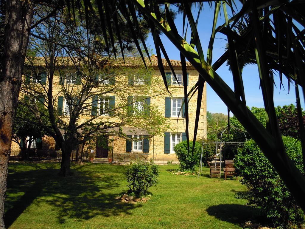 Bastide Des Princes B&B Caderousse Extérieur photo